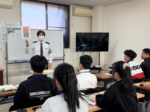 【入国後講習】警察による交通ルール・法令・防犯指導を実施しましたの画像